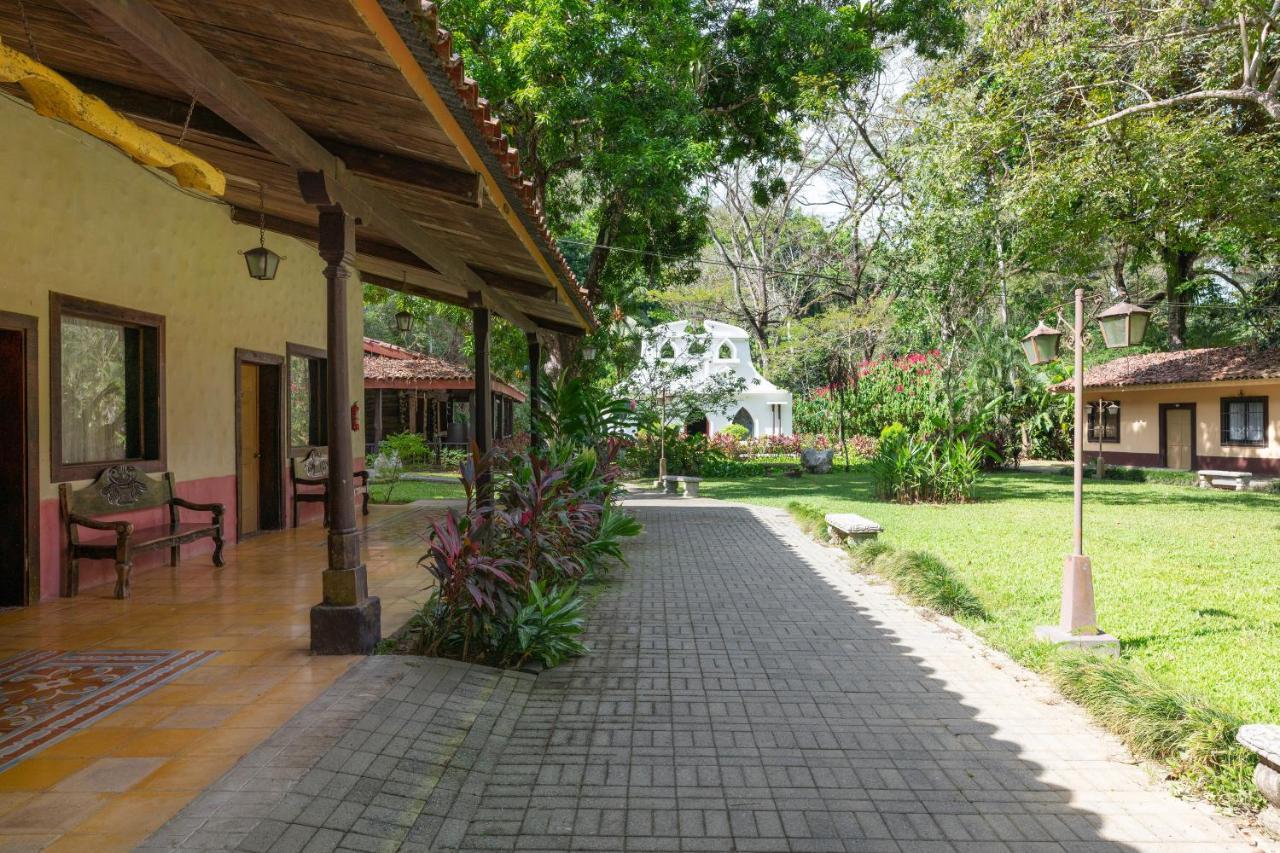 Tárcoles Villa Lapas Jungle Village מראה חיצוני תמונה